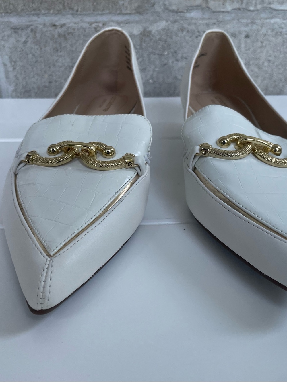 Liz Claiborne Formal Loafers, Size 10 - Picture 3 of 6